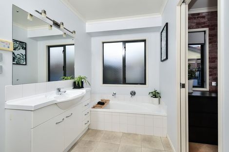 Photo of property in 7 Gallery Grove, Flagstaff, Hamilton, 3210