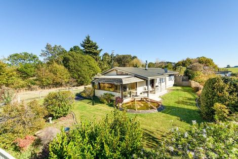 Photo of property in 106 Pukepapa Road, Marton, 4710
