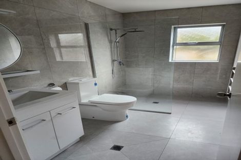 Photo of property in 46 Spinnaker Drive, Te Atatu Peninsula, Auckland, 0610