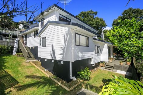 Photo of property in 101a Carlisle Road, Torbay, Auckland, 0632