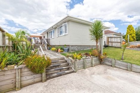 Photo of property in 5b Sheehan Road, Te Atatu South, Auckland, 0610