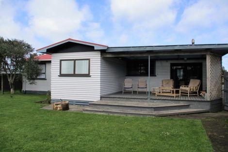 Photo of property in 63 Fox Street, Opunake, 4616