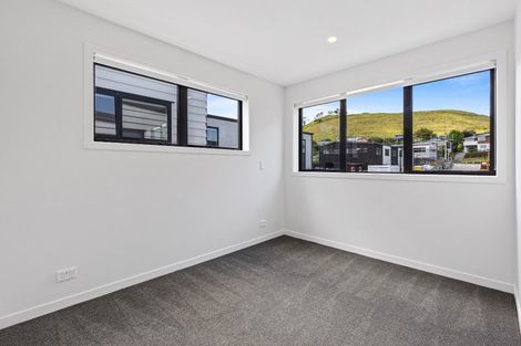 Photo of property in 24 Whanui Place, Mangere Bridge, Auckland, 2022