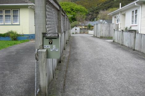 Photo of property in 7a Freyberg Street, Waterloo, Lower Hutt, 5011