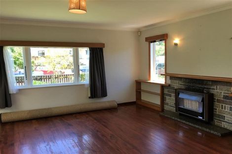 Photo of property in 19 Margaret Road, Raumati Beach, Paraparaumu, 5032