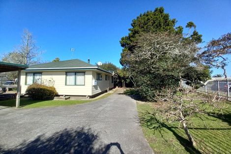Photo of property in 64 Dominion Road, Papakura, 2110