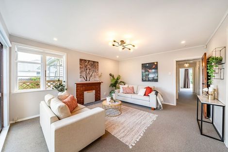 Photo of property in 18 Atiawa Crescent, Waiwhetu, Lower Hutt, 5010