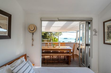 Photo of property in 33 Miro Road, Palm Beach, Waiheke Island, 1081