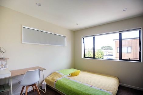 Photo of property in 21b Lumbarda Drive, Kumeu, 0810