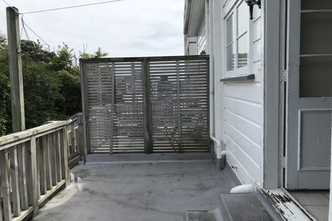 Photo of property in 16 Thompson Street, Mount Cook, Wellington, 6011