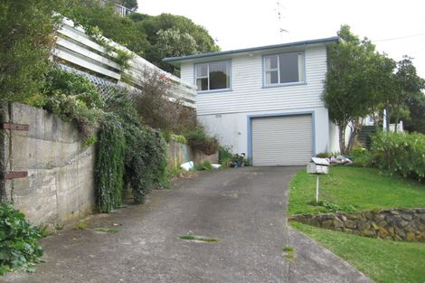 Photo of property in 1 Saville Row, Johnsonville, Wellington, 6037