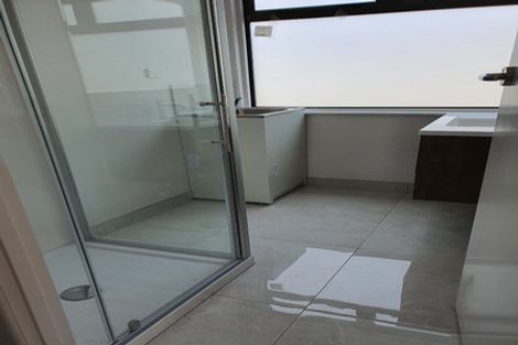 Photo of property in 13 Wylie Avenue, Sunnynook, Auckland, 0620