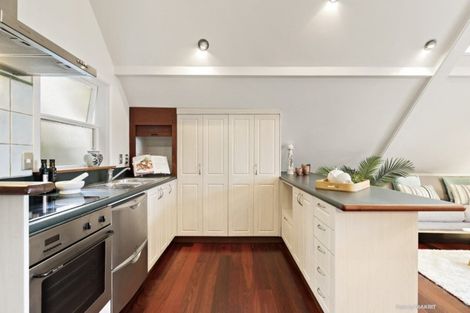Photo of property in 78b Salamanca Road, Kelburn, Wellington, 6012