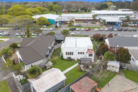 Photo of property in 65 Park Road, West End, Palmerston North, 4412