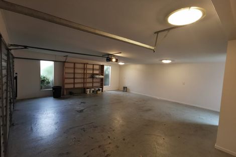 Photo of property in 32 Springbank Street, Bryndwr, Christchurch, 8053