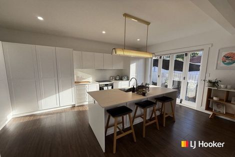 Photo of property in 104 Forbury Road, Saint Clair, Dunedin, 9012