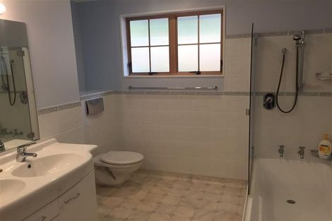 Photo of property in 2 Kilsyth Street, Karori, Wellington, 6012