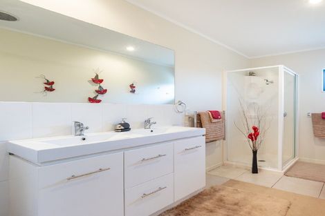 Photo of property in 63 Eveline Street, Mangawhai Heads, Mangawhai, 0505