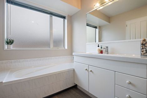 Photo of property in 24 Kildare Street, Northwood, Christchurch, 8051