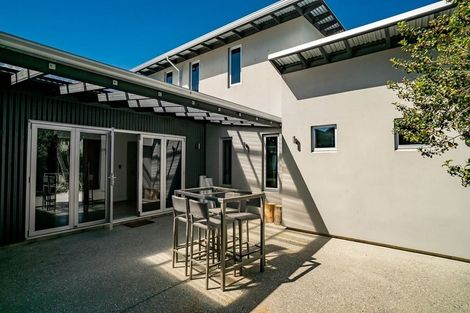 Photo of property in 8 Pisa Moorings Road, Mount Pisa, Cromwell, 9383