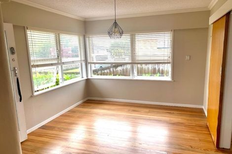 Photo of property in 1 Kingsley Street, St Andrews, Hamilton, 3200