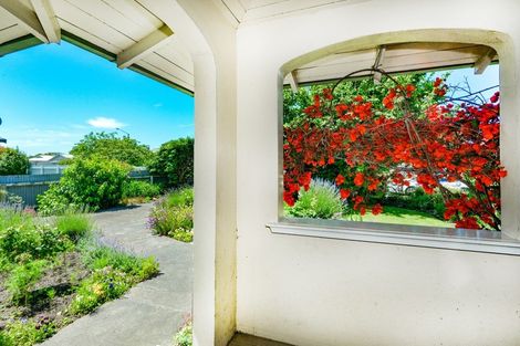 Photo of property in 703 Jervois Street, Mayfair, Hastings, 4122