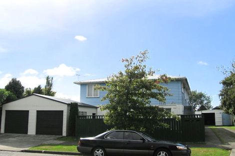 Photo of property in 11 Palmer Crescent, Silverstream, Upper Hutt, 5019