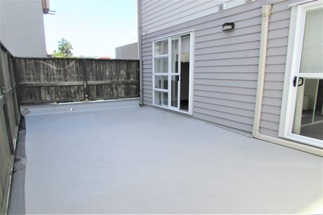 Photo of property in Budget Car Rental, 9/81 Ghuznee Street, Te Aro, Wellington, 6011