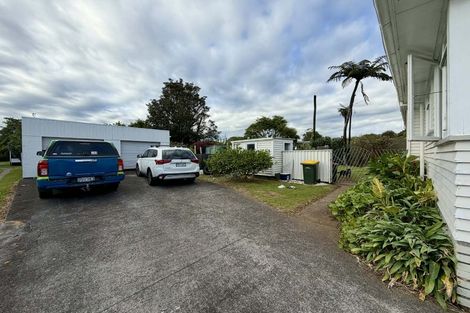 Photo of property in 5 Konini Street, Inglewood, 4330