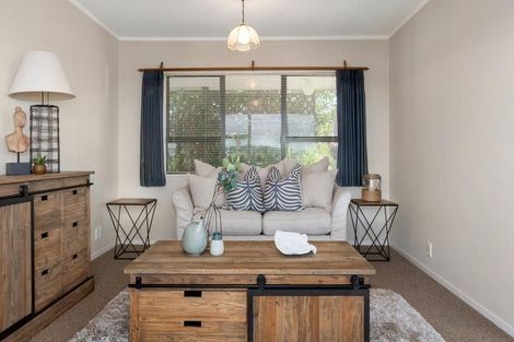 Photo of property in 87 Harbour View Road, Omokoroa, 3114