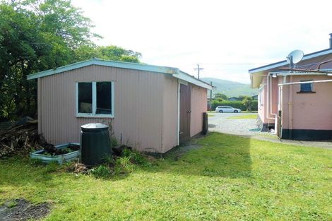 Photo of property in 22 Doyle Street, Blaketown, Greymouth, 7805