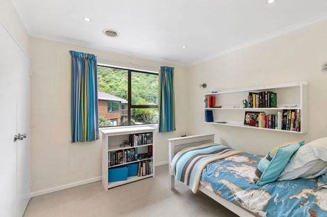 Photo of property in 61 Satara Crescent, Khandallah, Wellington, 6035