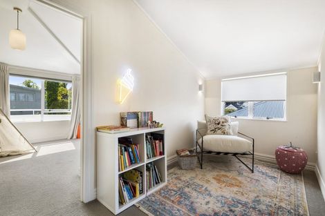 Photo of property in 61 Palmerston Road, Birkenhead, Auckland, 0626