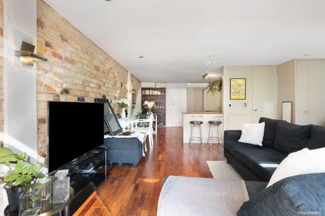 Photo of property in 3/73 Princes Street, Northcote Point, Auckland, 0627
