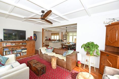 Photo of property in 21 Pakiri Road, Leigh, Warkworth, 0985