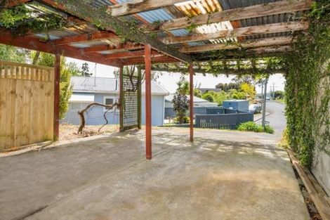 Photo of property in 1/34 Drome View Place, Beach Haven, Auckland, 0626