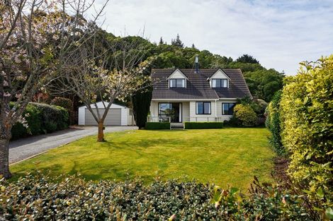 Photo of property in 40 Kotare Place, South Bay, Kaikoura, 7300