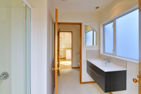 Photo of property in 14 Rubens Place, Burnside, Christchurch, 8053