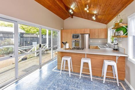 Photo of property in 1 Tington Avenue, Wattle Downs, Auckland, 2103