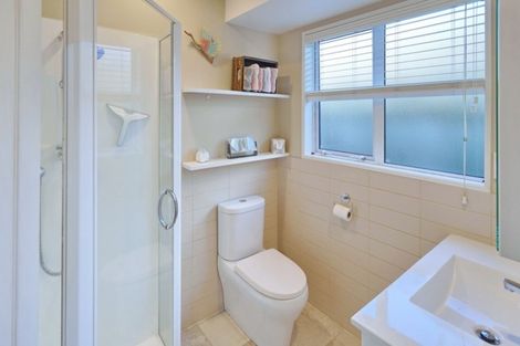 Photo of property in 2/7 Kelson Lane, Ilam, Christchurch, 8041