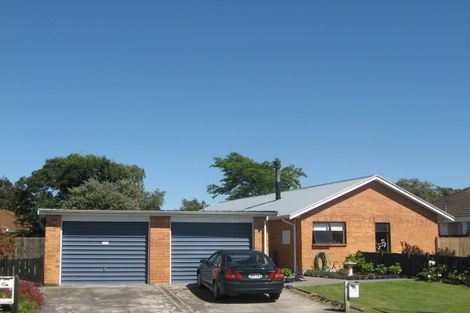 Photo of property in 60 Arcon Drive, Broomfield, Christchurch, 8042