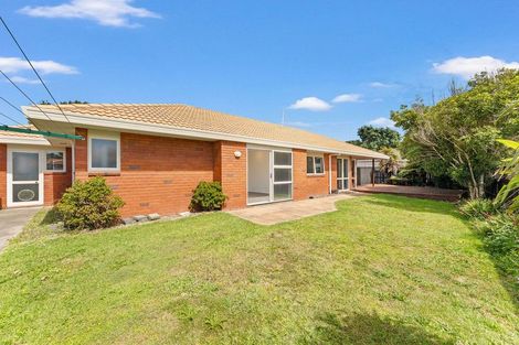 Photo of property in 3 Webb Place, Papamoa Beach, Papamoa, 3118