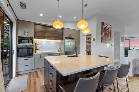 Photo of property in 16 Mearns Way, Ohauiti, Tauranga, 3112