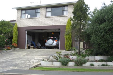 Photo of property in 33 Gebbie Street, Kinmont Park, Mosgiel, 9024