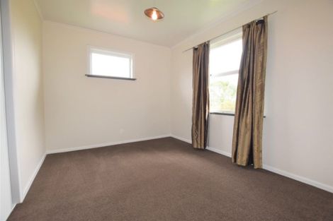 Photo of property in 62 Sherwood Avenue, Te Atatu South, Auckland, 0610