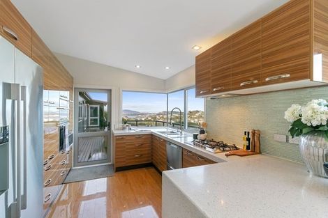 Photo of property in 8 Captain Edward Daniell Drive, Ngaio, Wellington, 6035