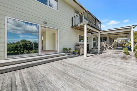 Photo of property in 65 Sandstone Road, Whitford, Manurewa, 2576