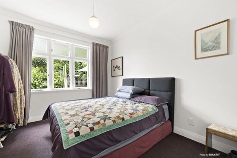 Photo of property in 51 Ribble Street, Island Bay, Wellington, 6023