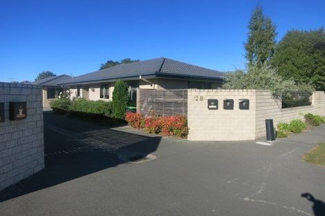 Photo of property in 2/28 Ravenna Street, Avonhead, Christchurch, 8042