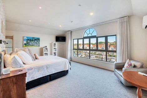 Photo of property in 85 Waterside Crescent, Gulf Harbour, Whangaparaoa, 0930